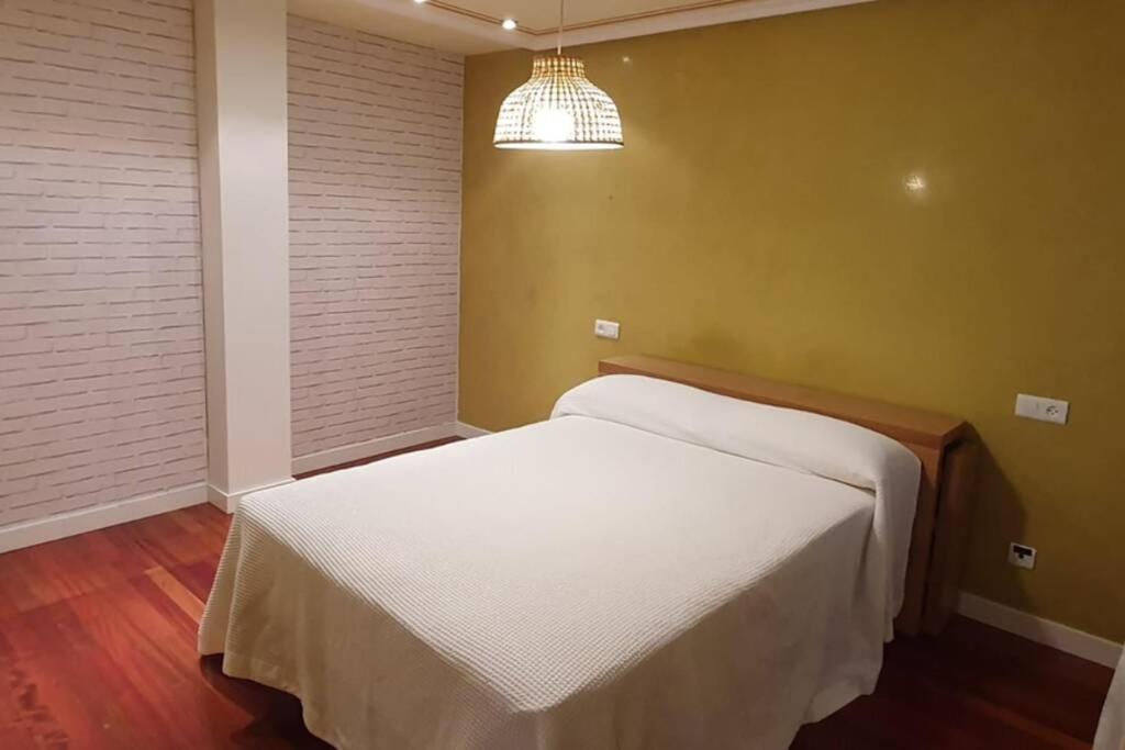 Ferienwohnung Centrico Apto Cangas De Onis, Cerca Puente Romano Exterior foto
