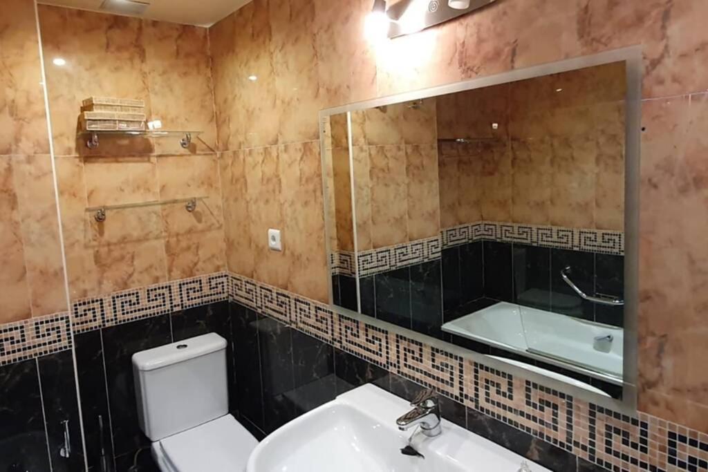 Ferienwohnung Centrico Apto Cangas De Onis, Cerca Puente Romano Exterior foto