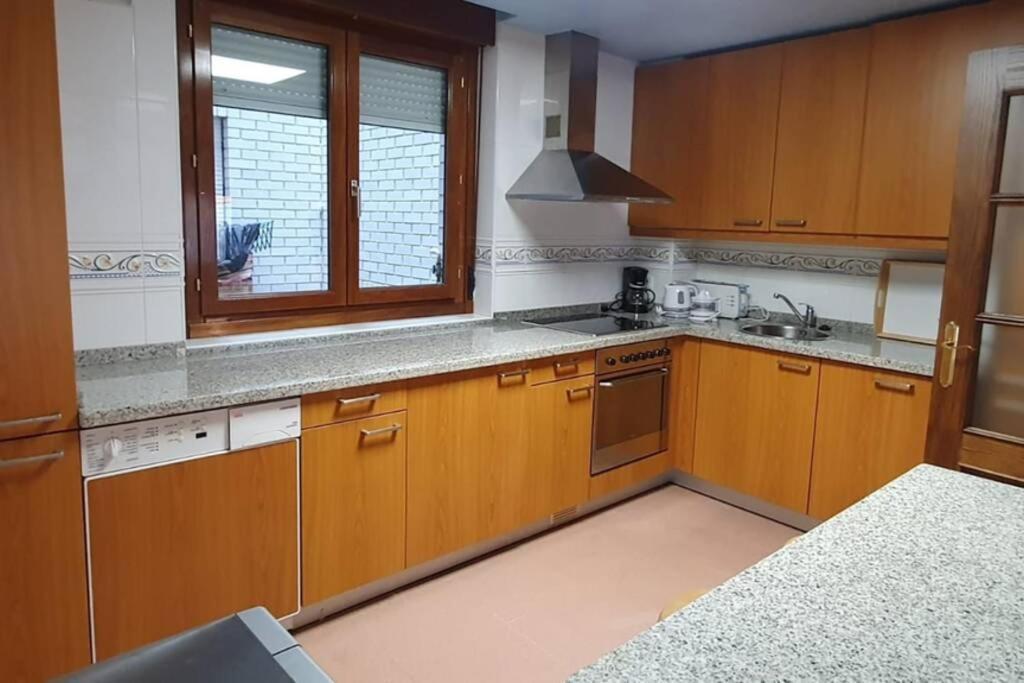Ferienwohnung Centrico Apto Cangas De Onis, Cerca Puente Romano Exterior foto