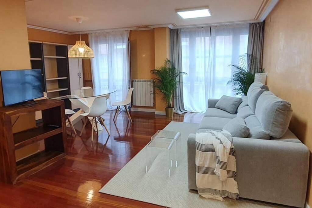 Ferienwohnung Centrico Apto Cangas De Onis, Cerca Puente Romano Exterior foto